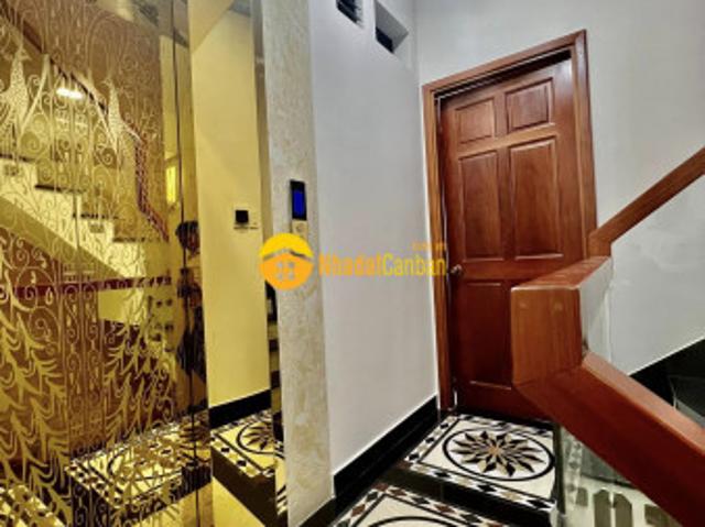 Nhà mặt phố bán