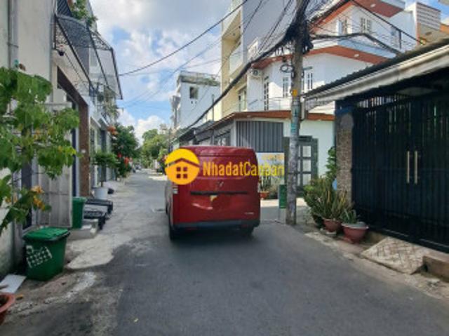 Nhà mặt phố bán