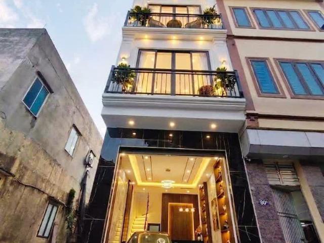 Nhà mặt phố bán tại Hoàn Kiếm, Hà Nội