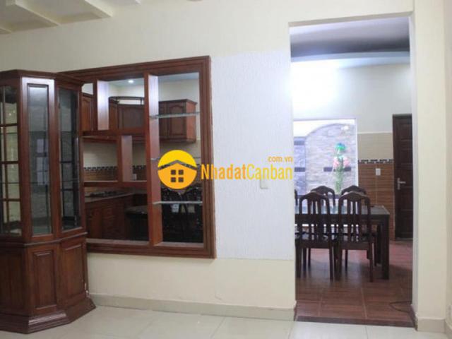 Nhà mặt phố bán