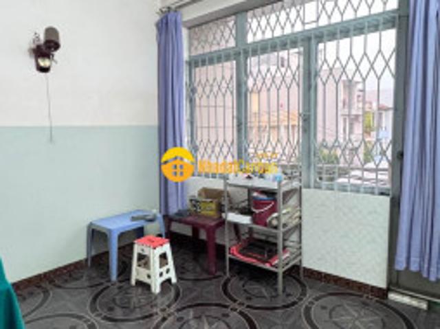 Nhà mặt phố bán