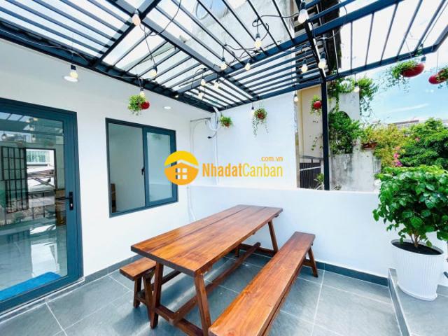 Nhà mặt phố bán