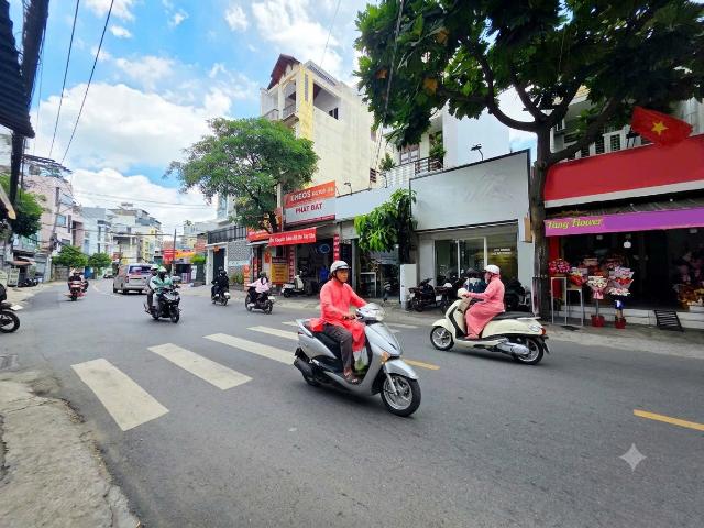 Nhà bán