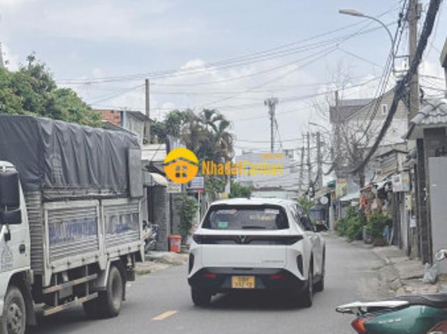 Nhà mặt phố bán