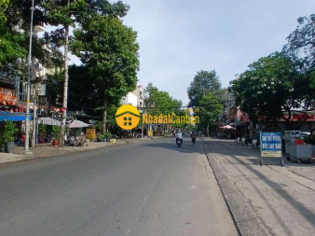 Nhà mặt phố bán