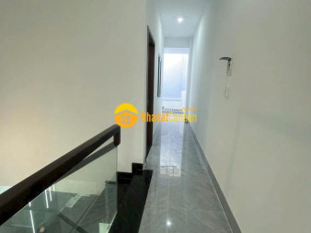 Nhà mặt phố bán