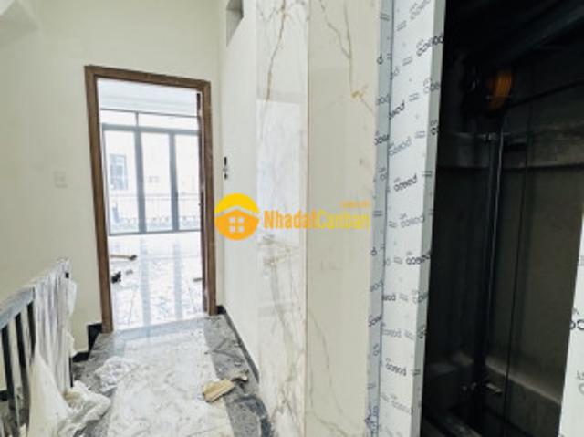 Nhà mặt phố bán