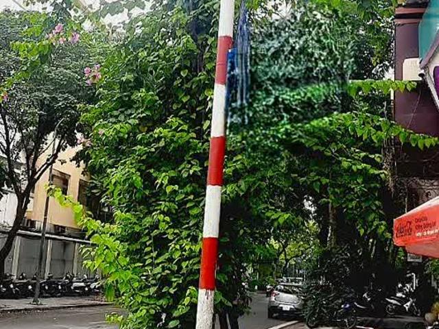 Nhà mặt phố bán tại Hoàn Kiếm, Hà Nội