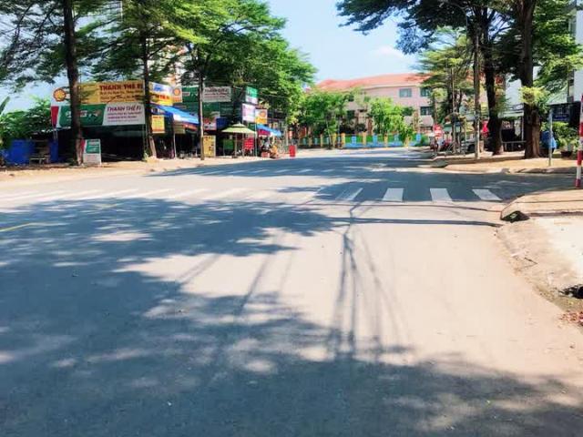 Nhà mặt phố bán tại Khuôn viên UBND Thành phố Hồ Chí Minh, Thành phố Hồ Chí Minh