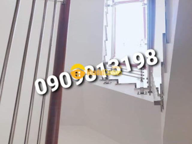 Nhà mặt phố bán