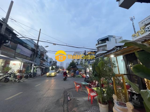 Nhà mặt phố bán