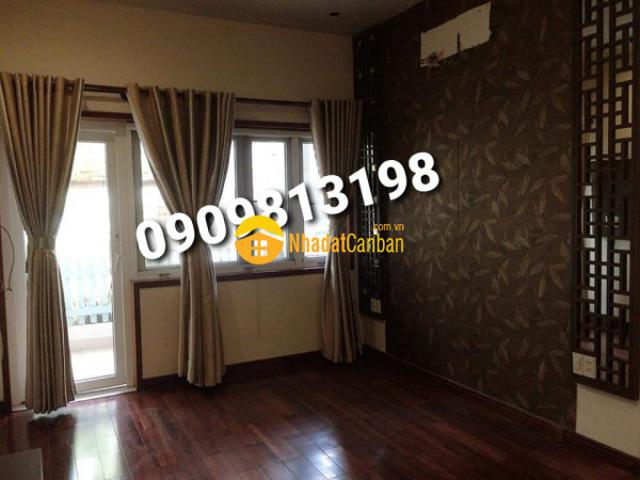 Nhà mặt phố bán
