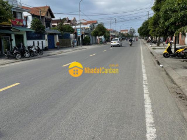 Mặt bằng bán