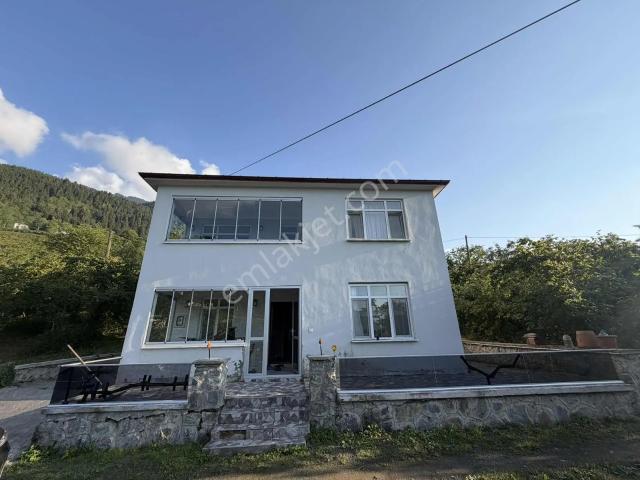 Yazlık, Maçka içerisinde satılık Villa