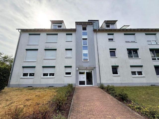 Wohnung kaufen in Neuostheim/Neuhermsheim, Mannheim