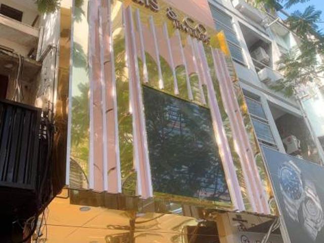 Nhà mặt phố bán tại Hồ Chí Minh