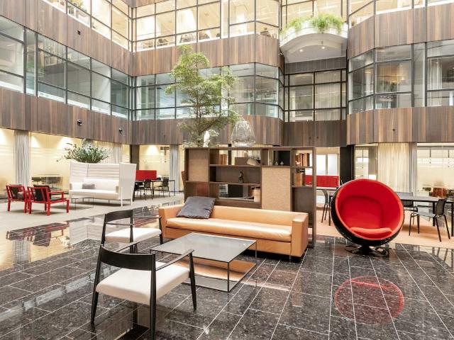 Bedrijfspand te huur in Zuid, Amsterdam