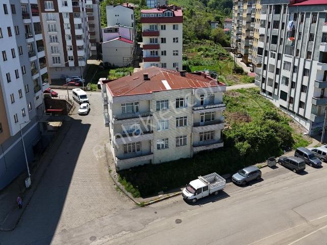 Fatih, Beşikdüzü içerisinde satılık Bina