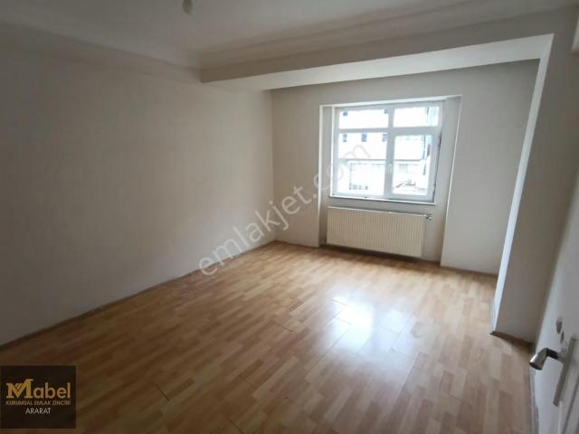 Esenler, İstanbul içerisinde kiralık mülk