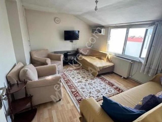 Litros, Esenler içerisinde kiralık mülk