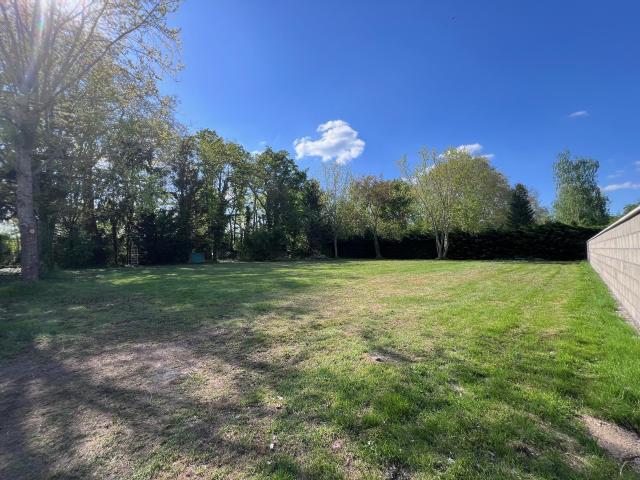 Terrain vente à France métropolitaine, Mably