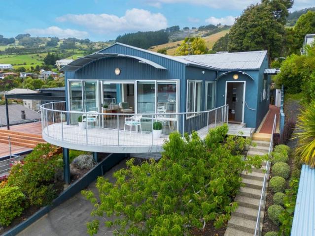 House for rent in Otakou