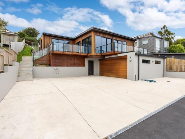 House for rent in Otakou