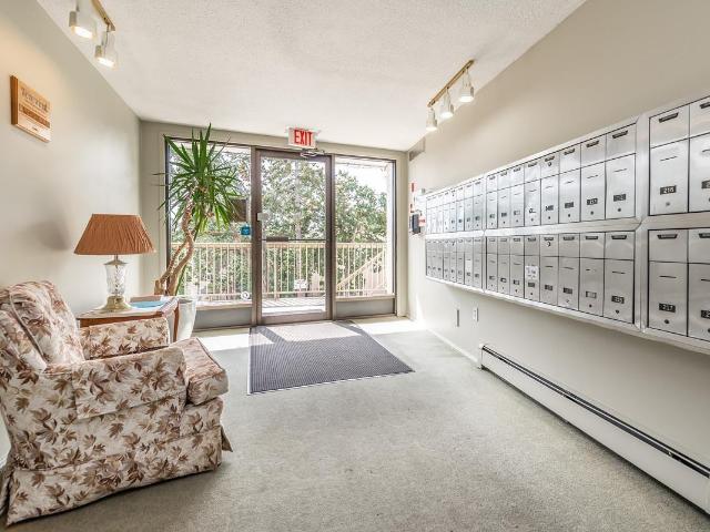 Apartment for rent in Esquimalt, British Columbia