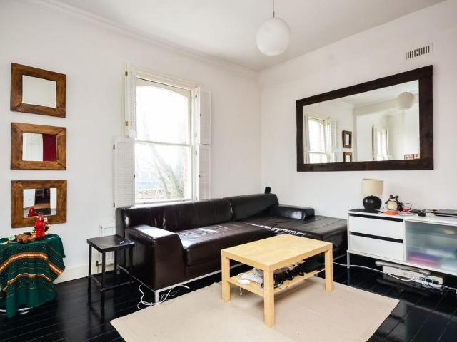 Apartment for rent in Clapham, Greater London