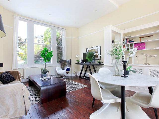Apartment for rent in Clapham, Greater London