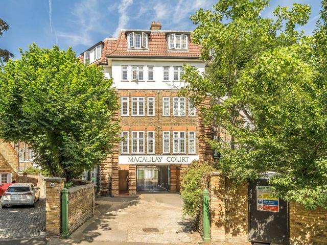 Apartment for rent in Clapham, Greater London