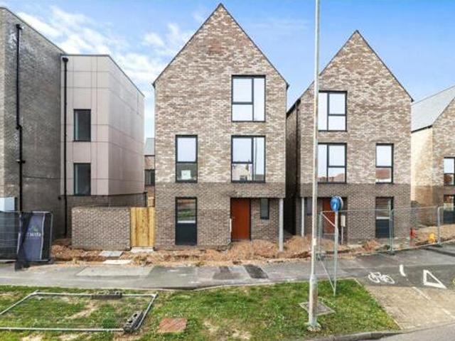 House for sale in Crumbles, Eastbourne