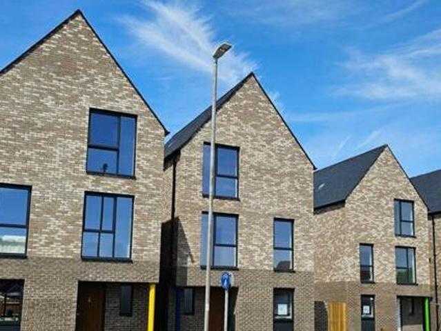 House for sale in Crumbles, Eastbourne