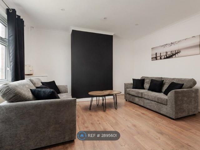 House for rent in Lee Bank, Greater Manchester