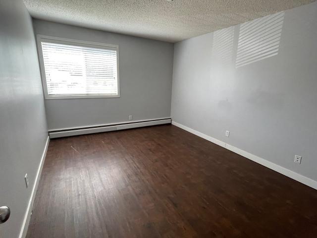 Apartment for rent in Buffalo, Special Area No. 2