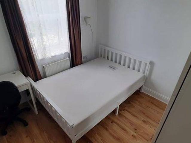 House for rent in London Borough of Newham, Greater London
