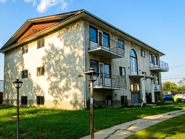Apartment for rent in Wedgewood, Alberta