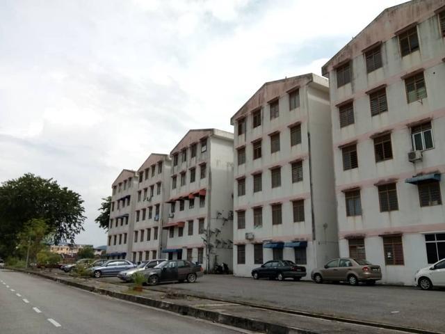 Flat for sale in Wellesley, Penang