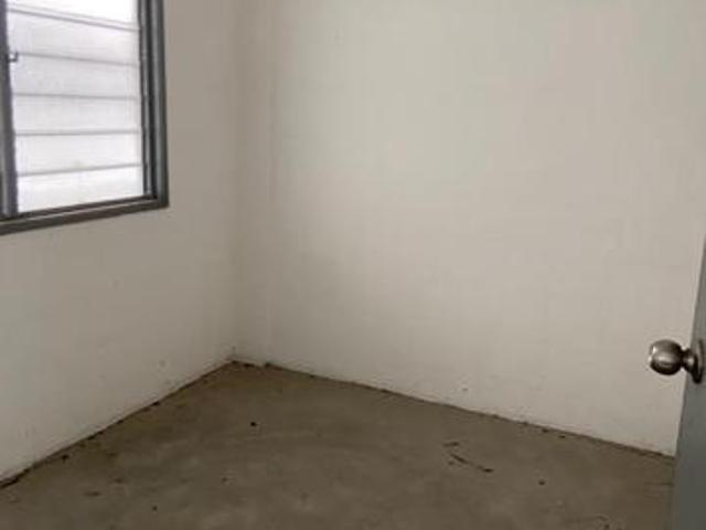Flat for sale in Wellesley, Penang