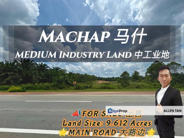 Warehouse for sale in Machap, Johor