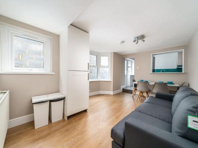 House for rent in Nunhead, Greater London