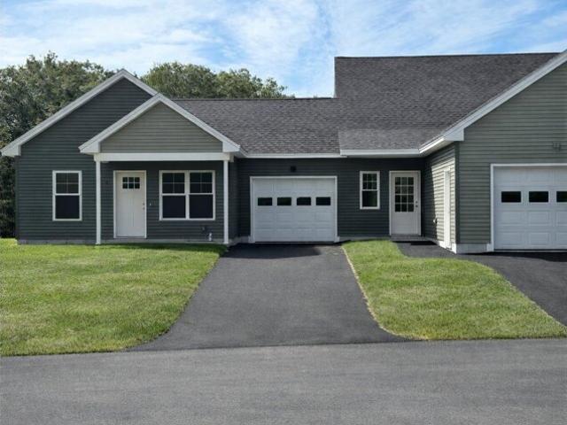Condo for sale in Standish, Maine