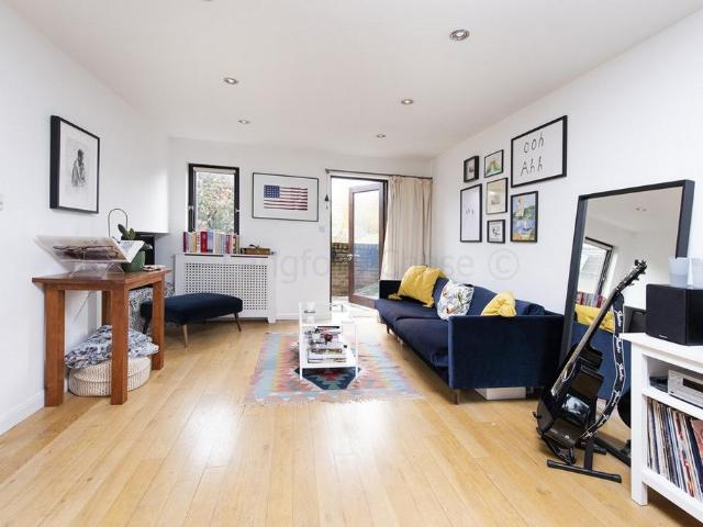 Apartment for rent in London Borough of Islington, Greater London