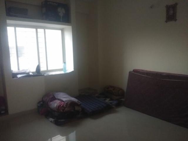 House for sale in Madya