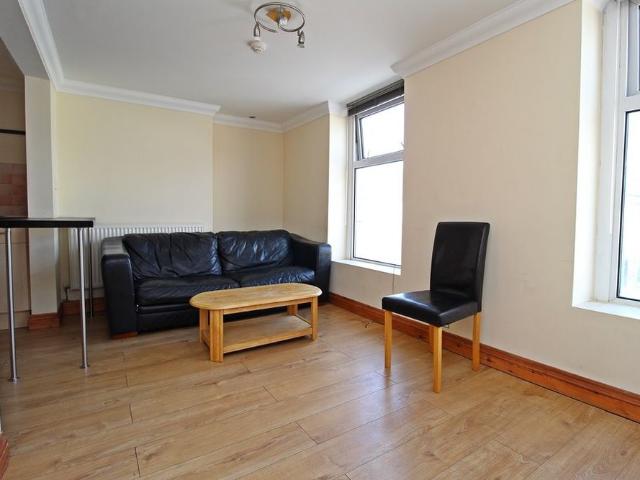 Apartment for rent in Plasnewydd, Cardiff