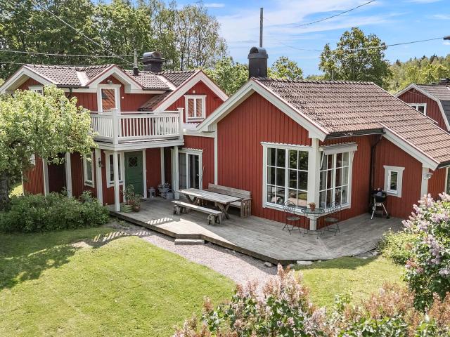 Villa till salu i Köping