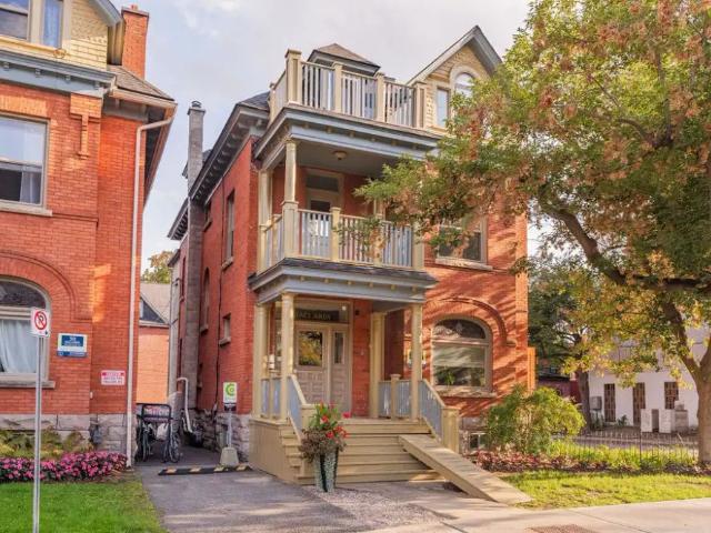 Apartment for rent in Mulhurst Bay, Ontario