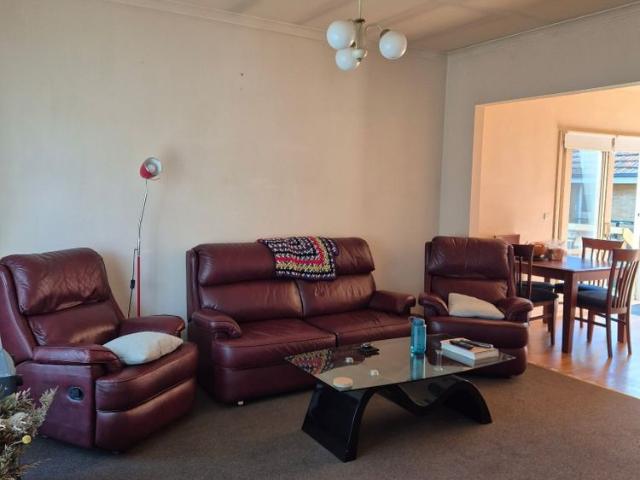 Room for rent in Camerons Creek, Victoria