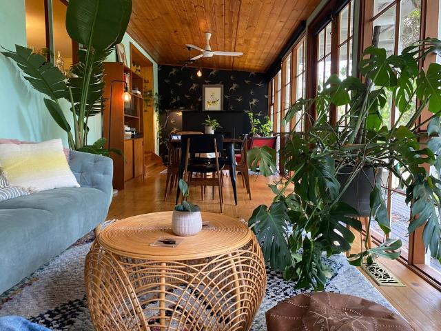 Room for rent in Camerons Creek, Victoria