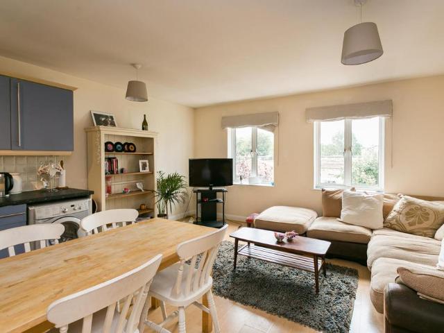 House for rent in Walworth, Greater London